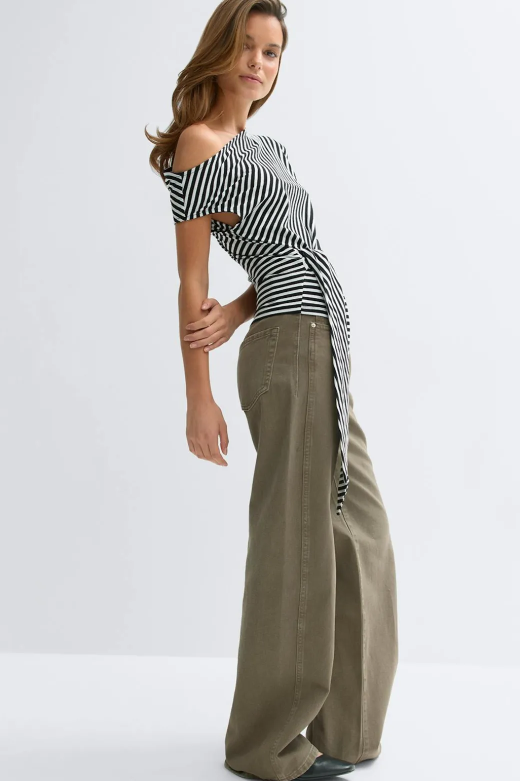 Tie detail stripe top