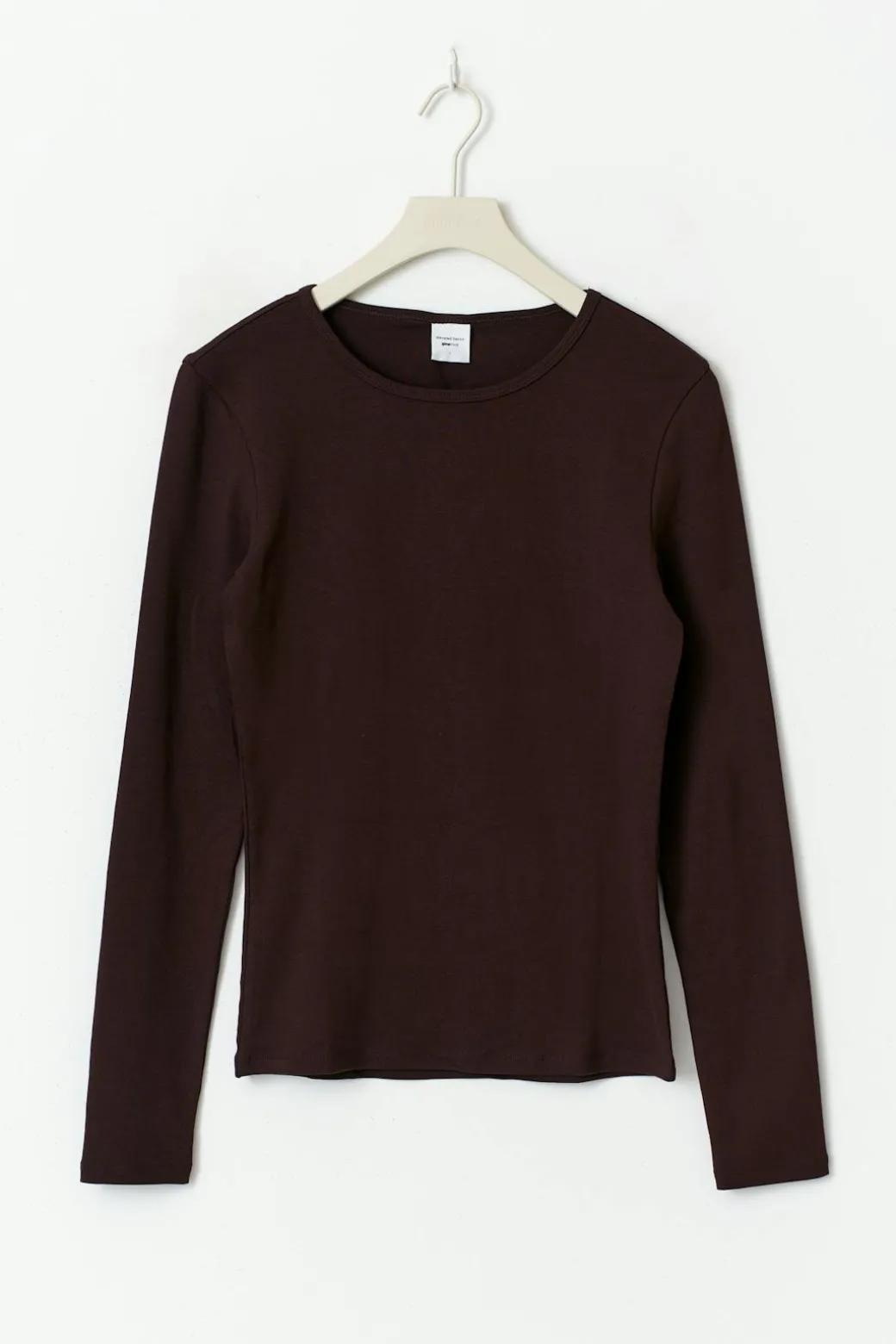 Tight fit long sleeve top