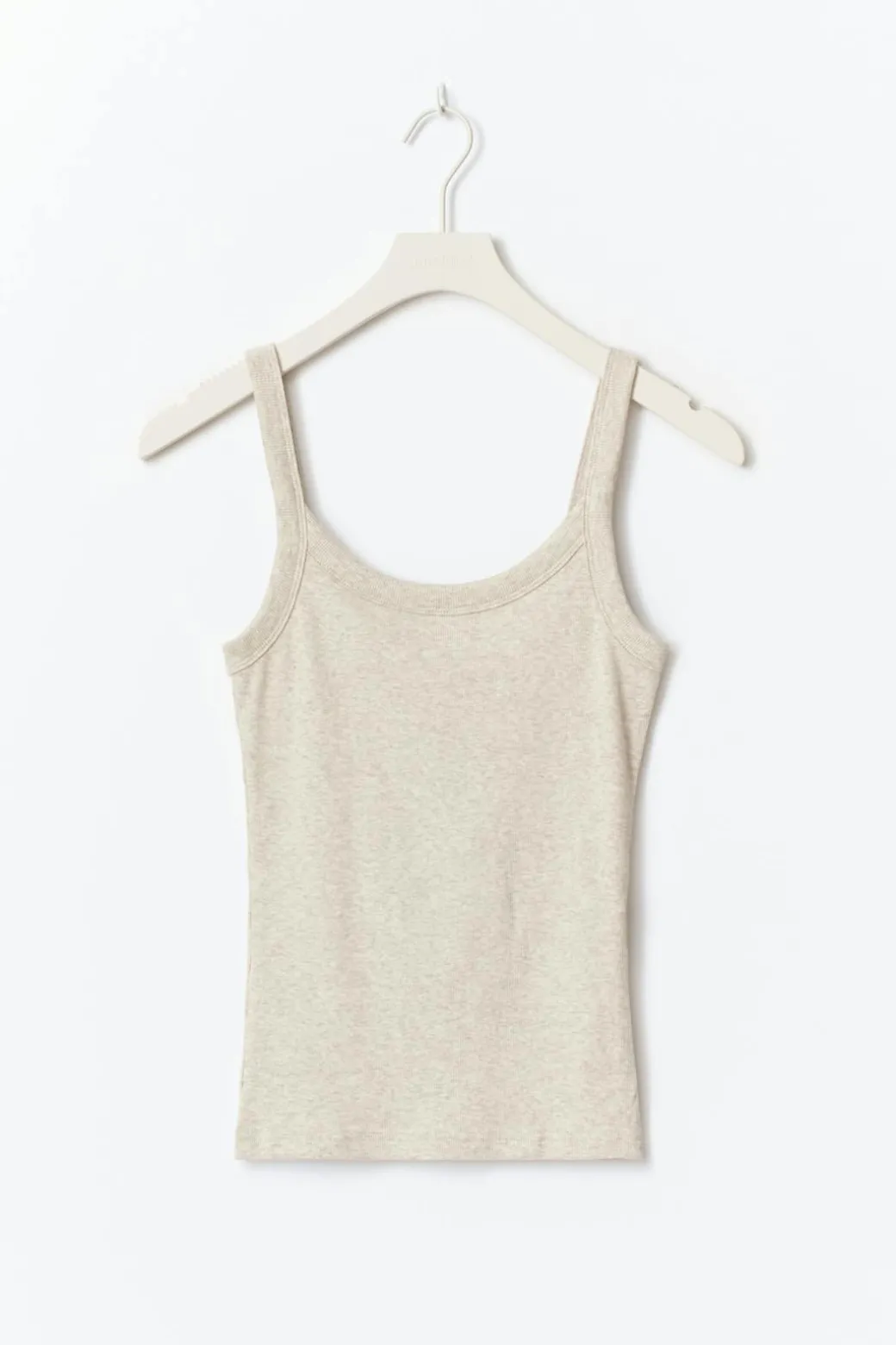 Tight fit rib singlet