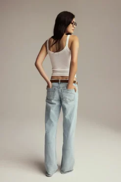 Tight fit rib singlet