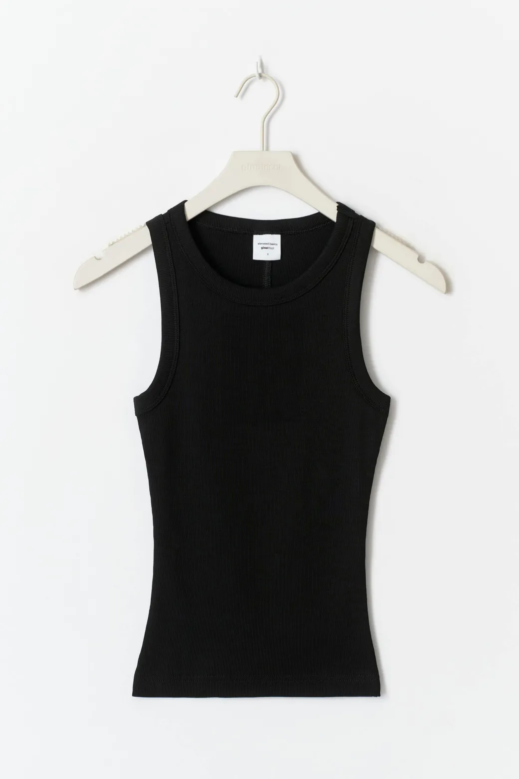Tight fit rib tank