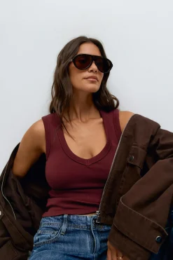 Tight v-neck rib tank