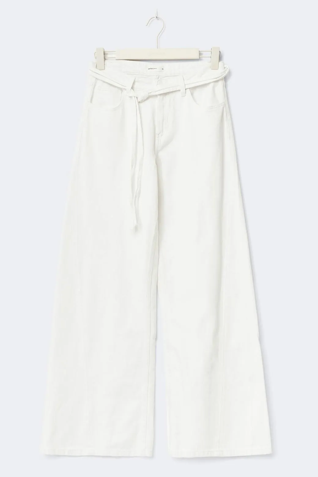 Twisted wide jeans