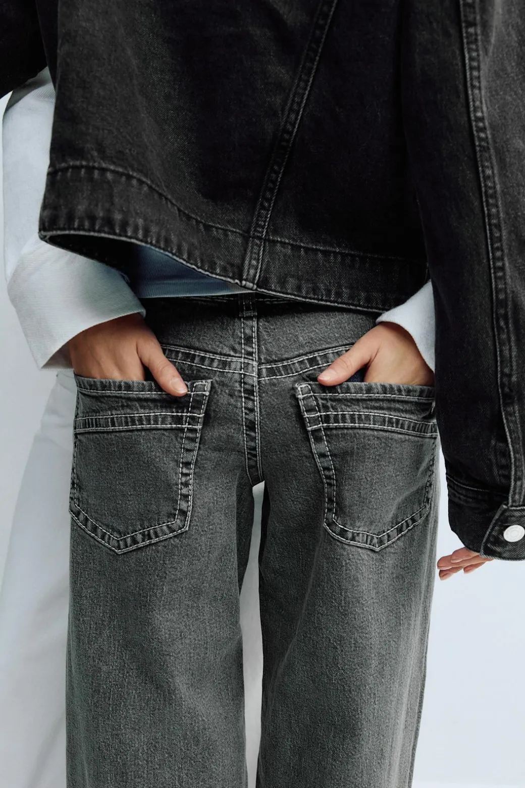 Ultra low wide jeans