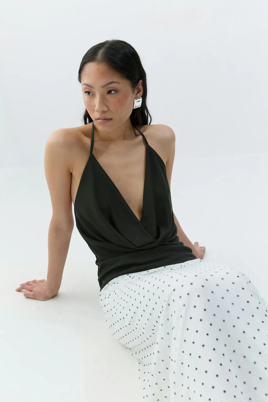 Waterfall neck singlet