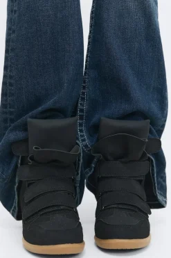 14+ wedge sneakers