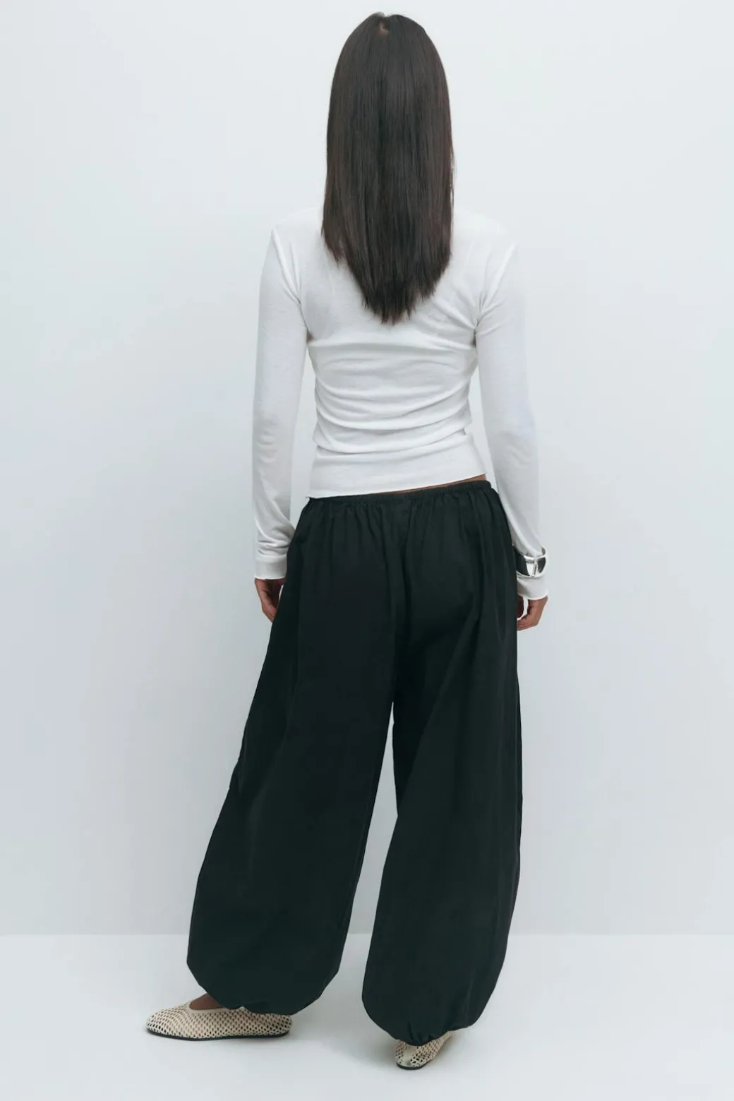 Wide balloon trousers
