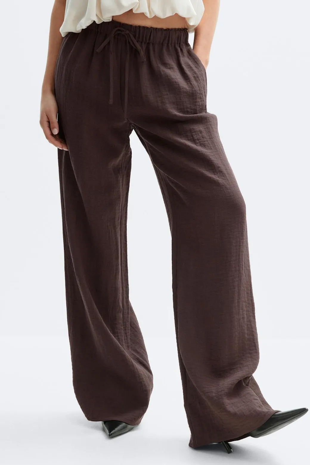 Wide drawstring trousers