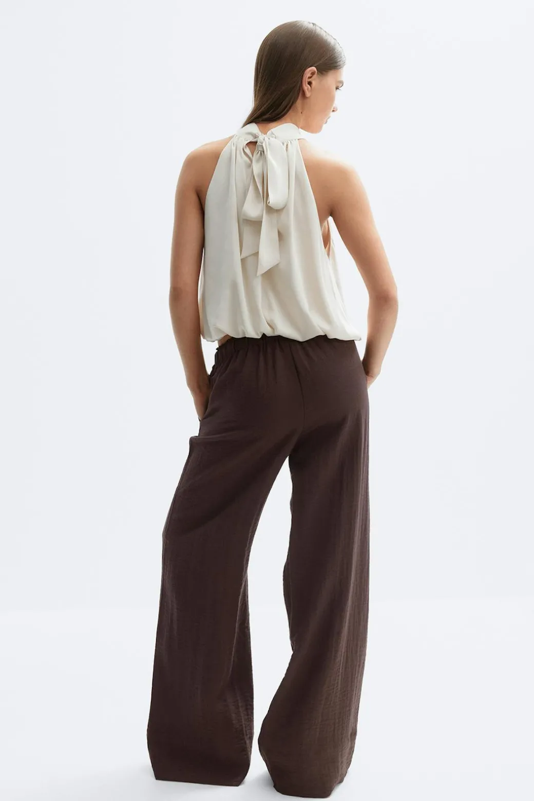 Wide drawstring trousers