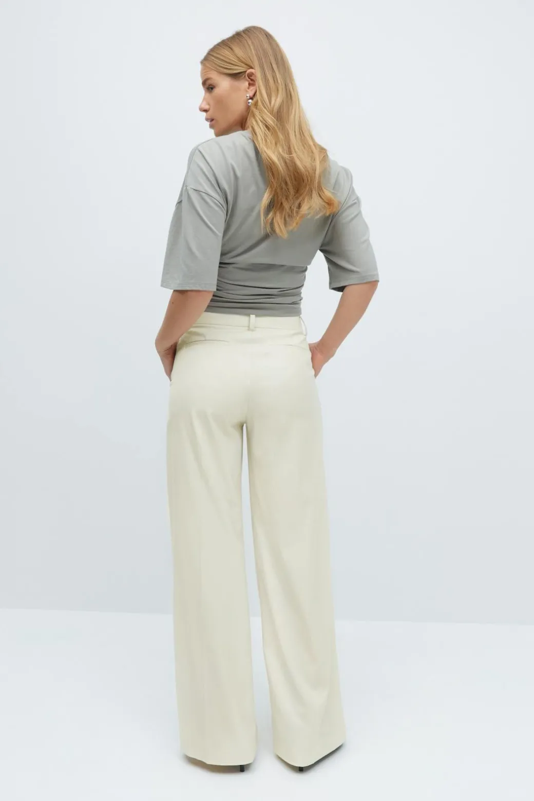 Wide leg suit trousers