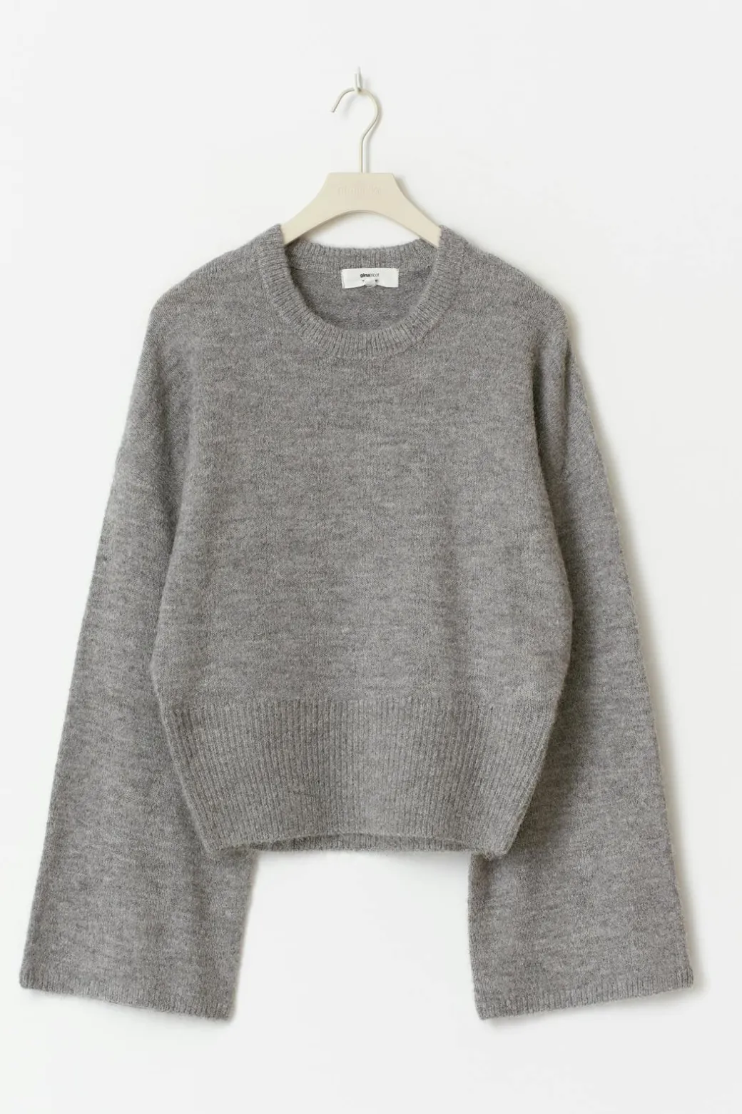 Wide sleeve knitted sweater