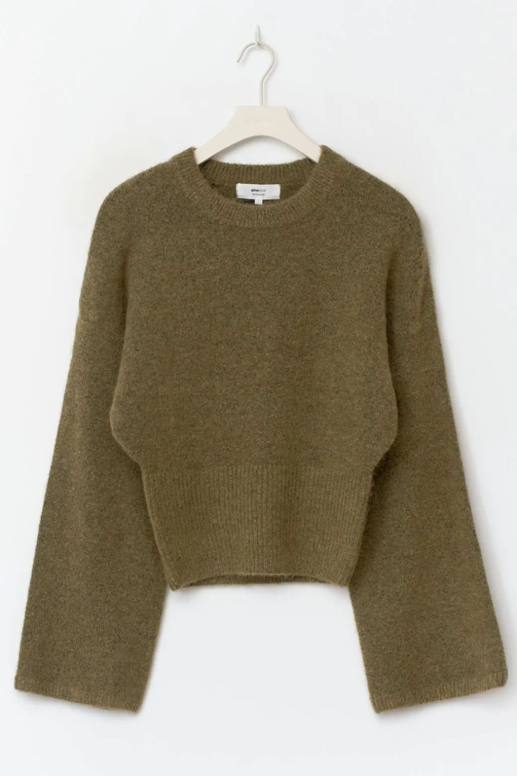 Wide sleeve knitted sweater
