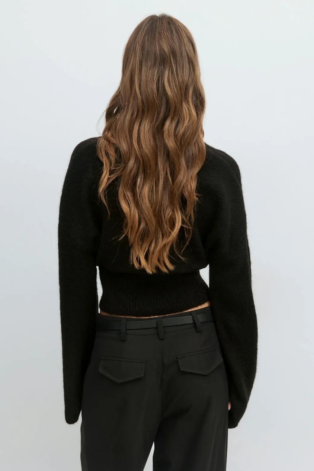 Wide sleeve knitted sweater
