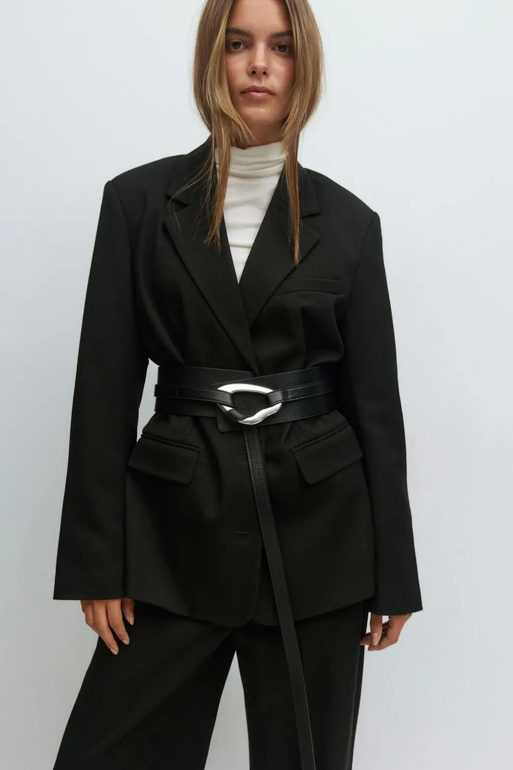 Wide statement belt