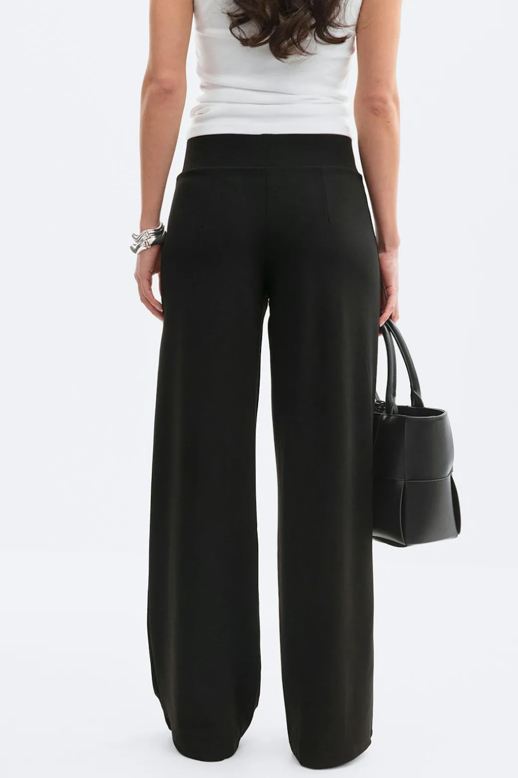 Wide trousers
