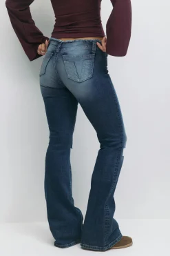 14+ x-tra low cut off jeans