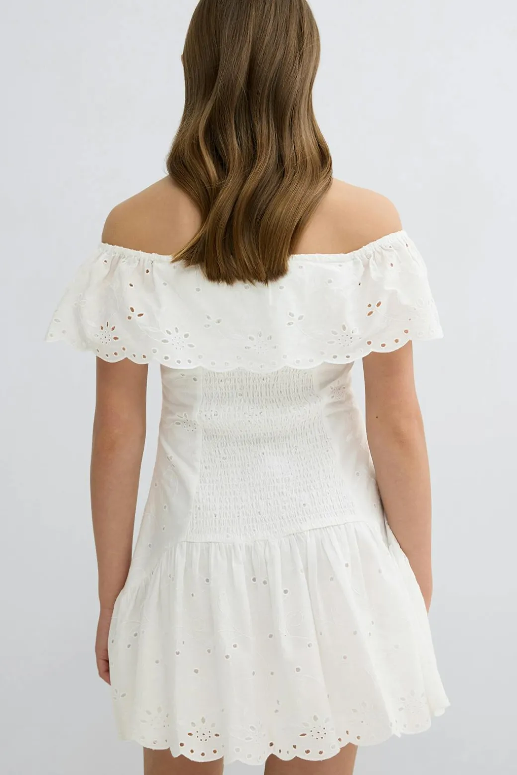 Y broderie dress