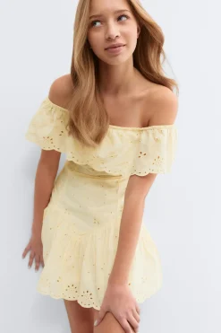 Y broderie dress