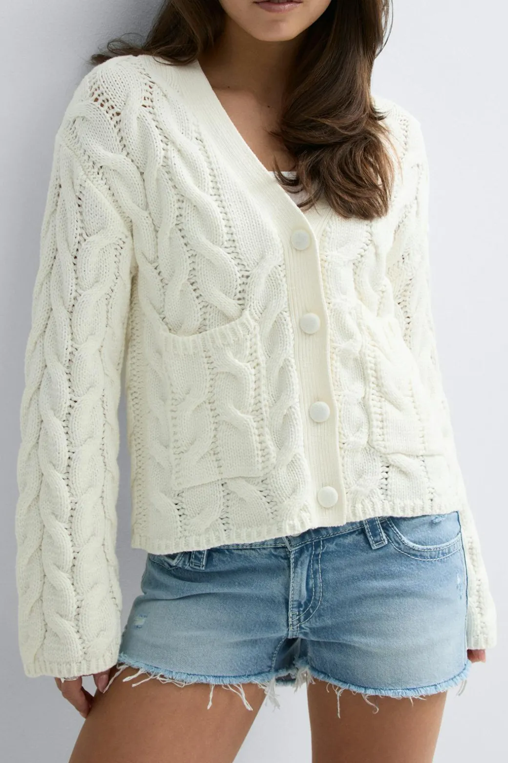 Y cable knitted cardigan