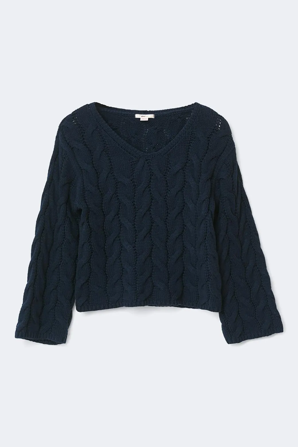 Y cable knitted sweater