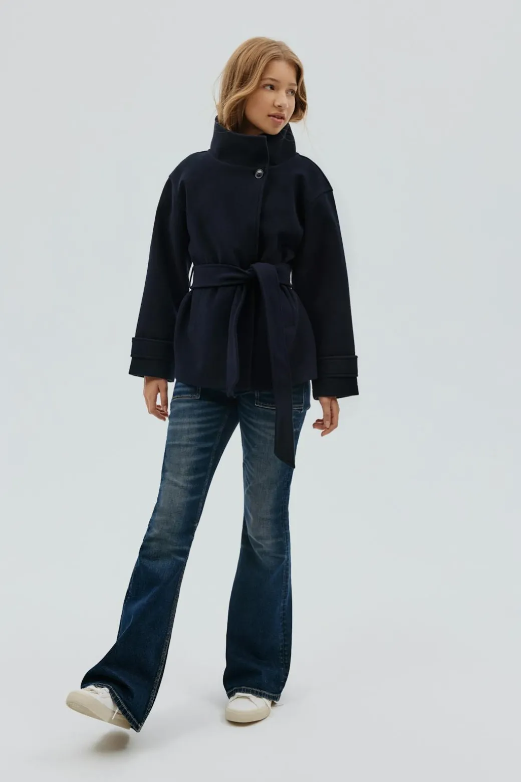 Y felt jacket