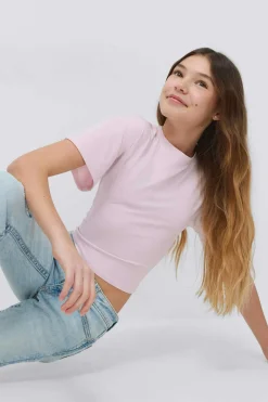 Y fitted tee