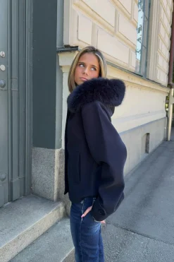Y fur felt jacket