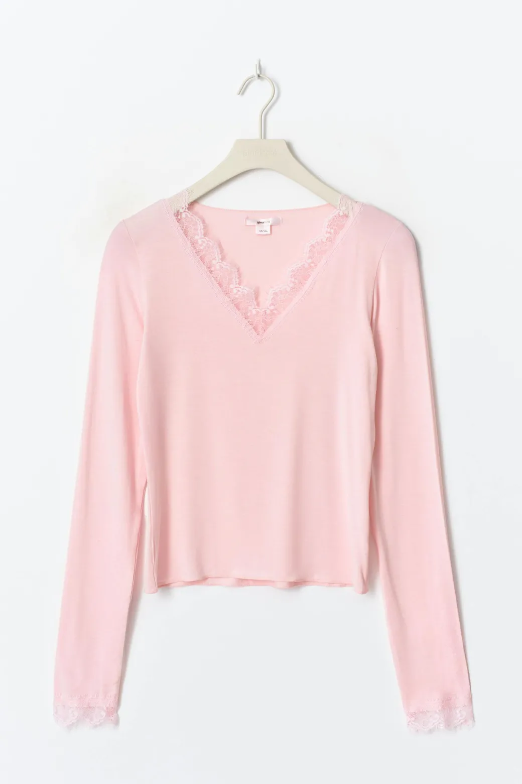 Y lace top