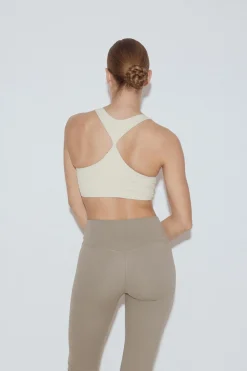 Yoga twist top