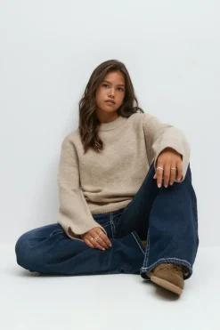 Y oversized knitted sweater