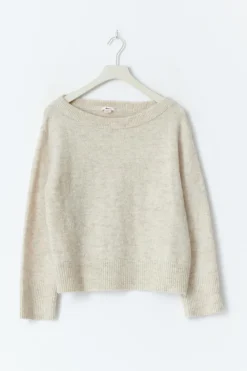 Y oversized knitted sweater