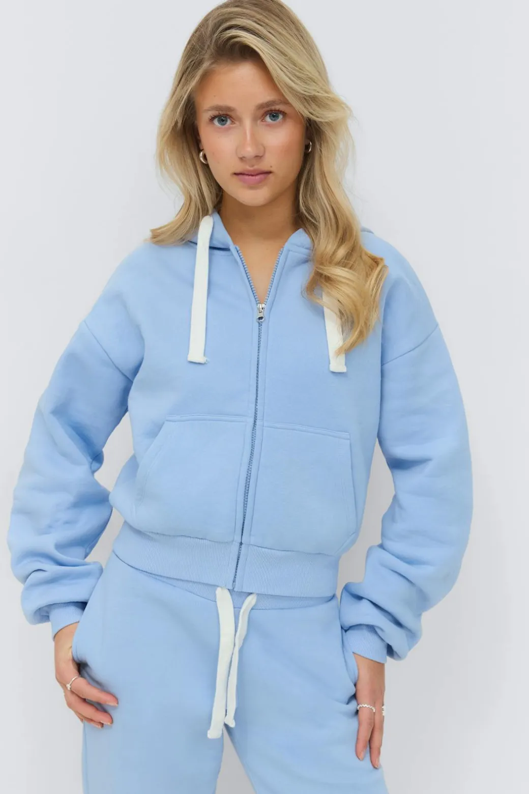 14+ zip hoodie