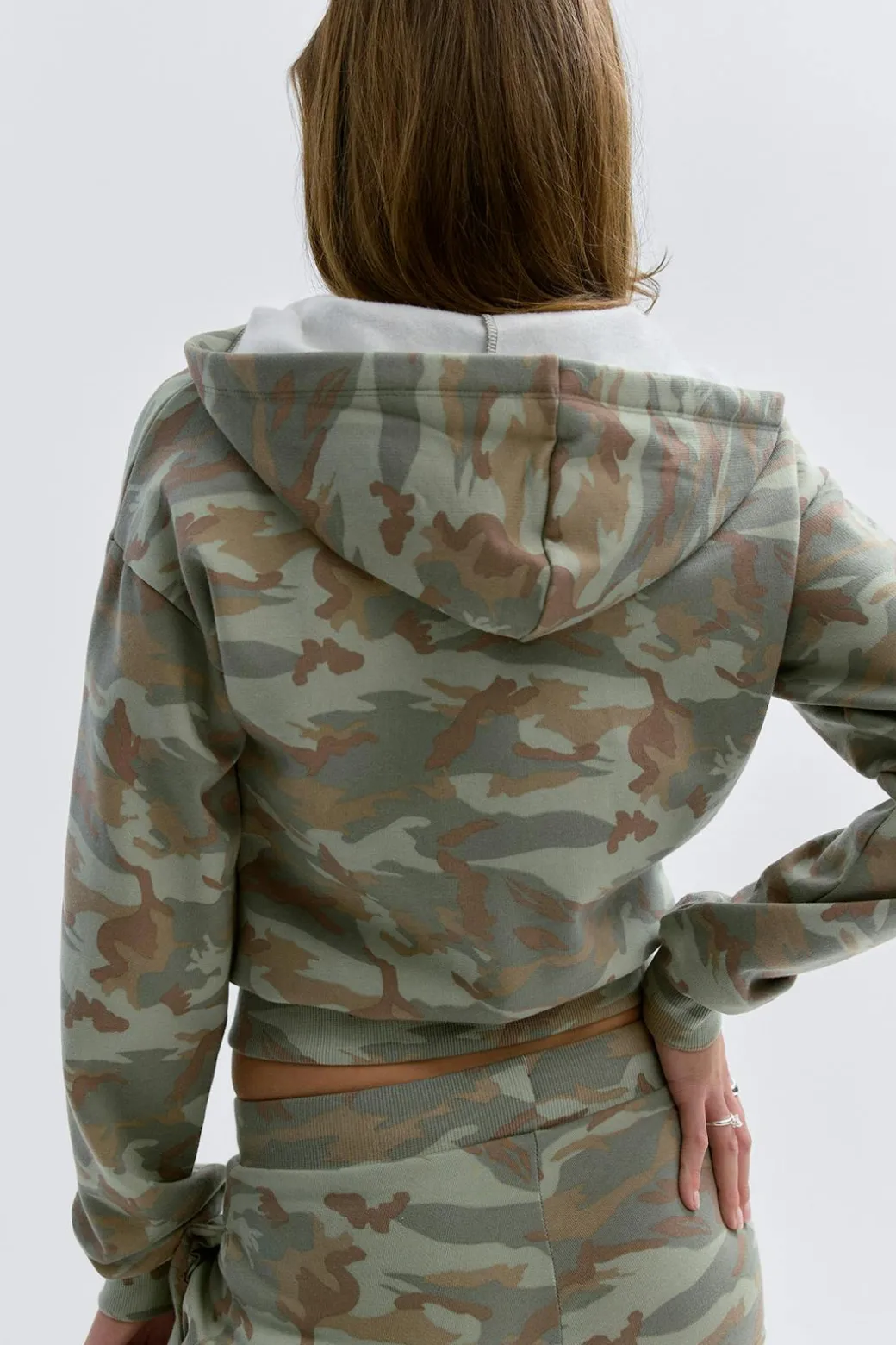14+ zip hoodie